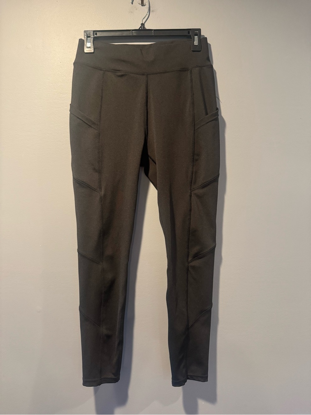 * Ladies Black Pop Fit Leggings with side pockets